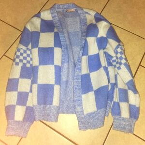 Size XS SO cardigan